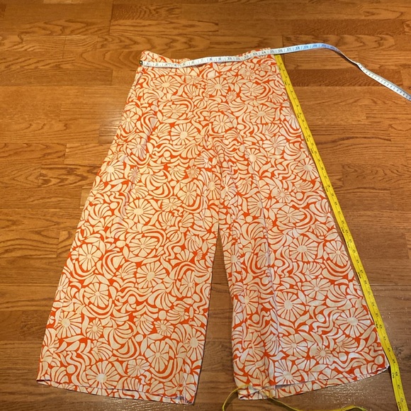 Rachel Zoe 💯 linen 2 piece crop top and wide leg pant combo, size M - Picture 4 of 5